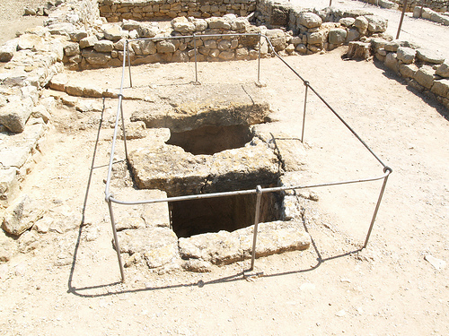 "Alcantarillado en Ampurias", de Nando Quintana, al Flickr