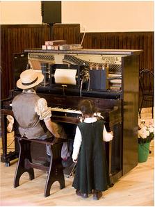 Pianola 01, Ferran Pestaña, Flickr