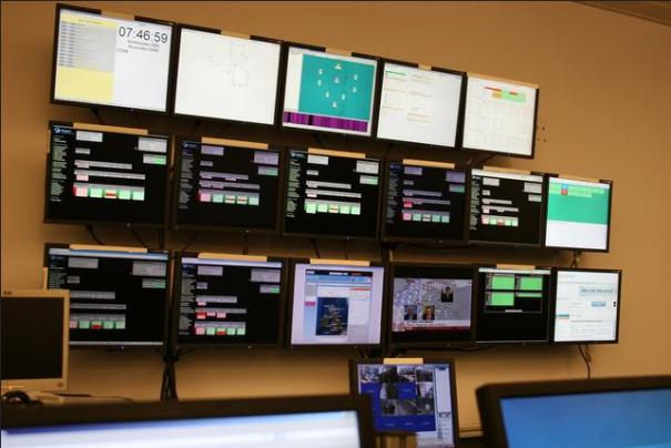 "Nagios based Monitoring wall in the NOC", Docklandsboy, Flickr