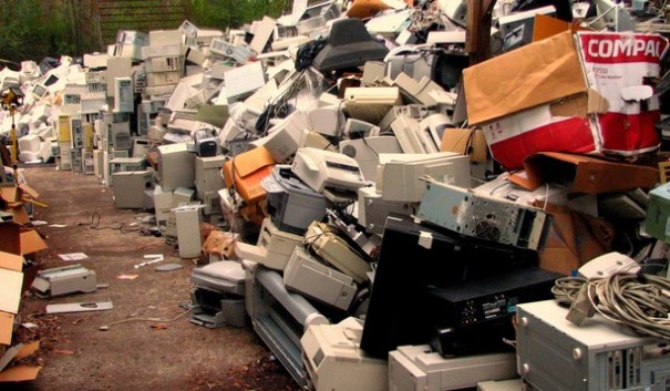 "e-Waste", Curtis Palmer, Flickr