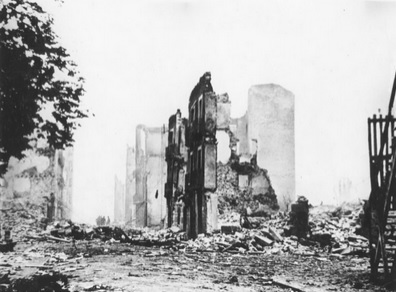 Ruïnes de Guernica després del bombardeig (1937)