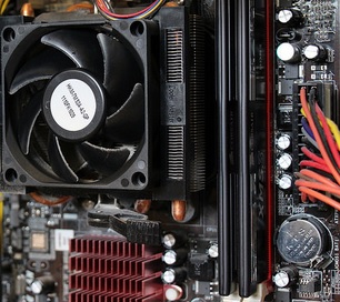 "Cooler Master Hyper 212 EVO into a HAF 912 (AMD)", Glenn Batuyong, Flickr