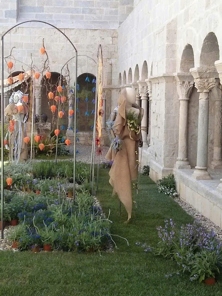 Les fades d'Ermessenda, fades i pou